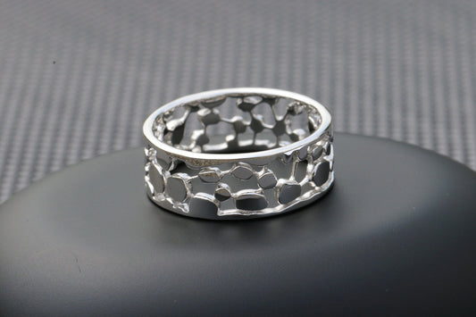 Cobble road ring